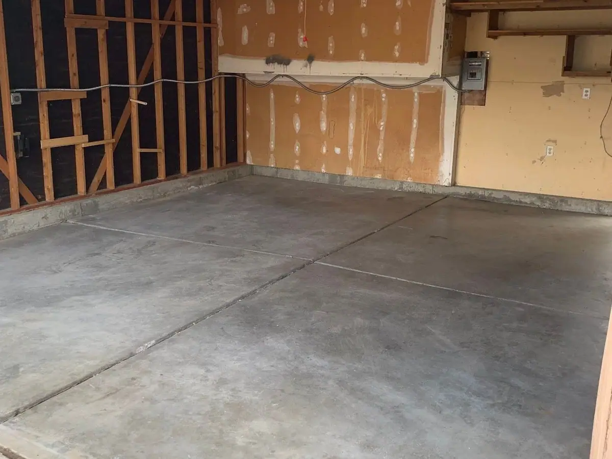 The same garage emptied and swept